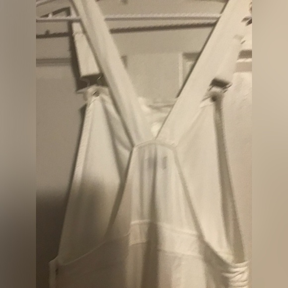 Aritzia Bibbed Overalls White - Picture 9 of 14